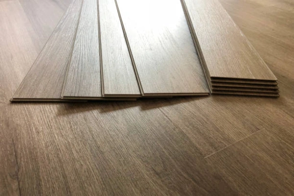 How to Lay Vinyl Plank Flooring in Oklahoma City, OK